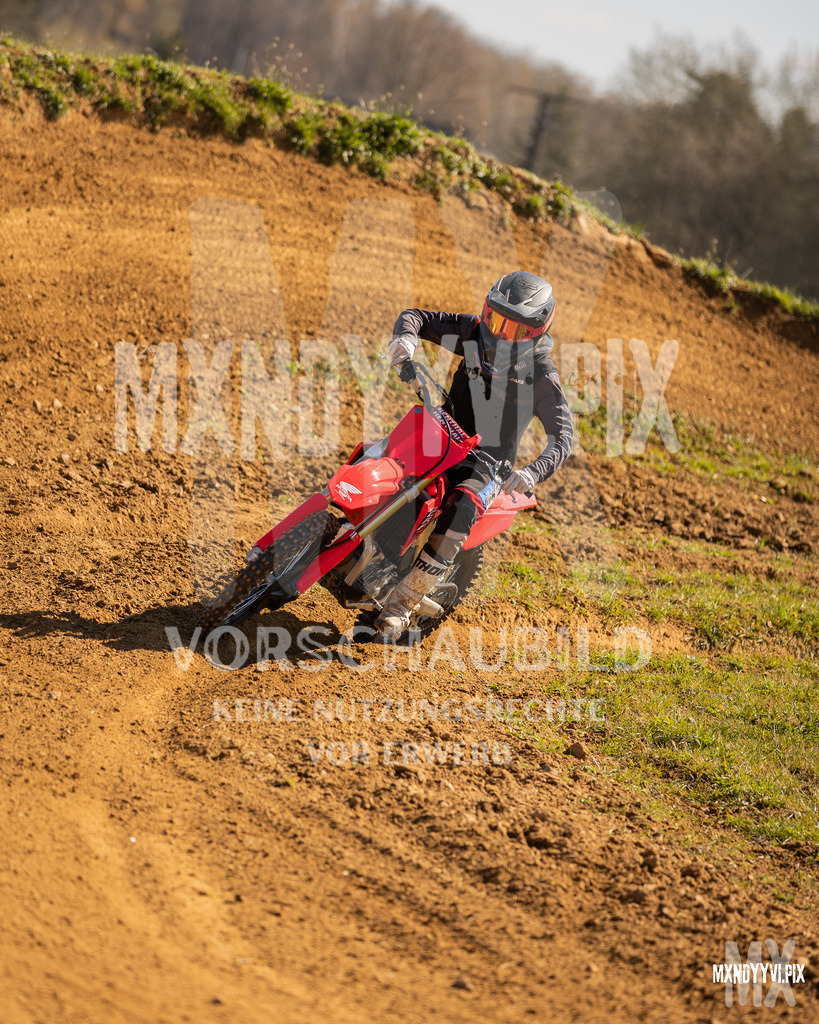 866A3235 | mxndyyvipix
