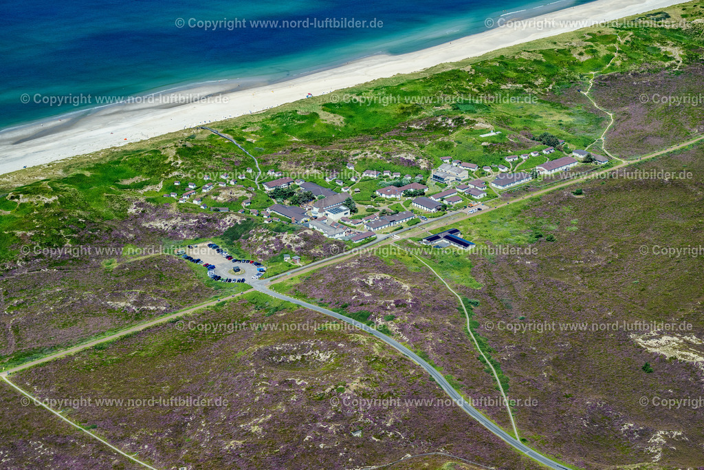 Sylt_List_Akademie_Am_Meer_Klappholtal_ELS_4094130825 | LIST 13.06.2025 Schulgebäude " Akademie am Meer " in List auf der Insel Sylt im Bundesland Schleswig-Holstein, Deutschland. Weiterführende Informationen bei: Akademie am Meer. // School building of the " Akademie on Meer " in List at the island Sylt in the state Schleswig-Holstein, Germany. Further information at: Akademie am Meer. Foto: Martin Elsen