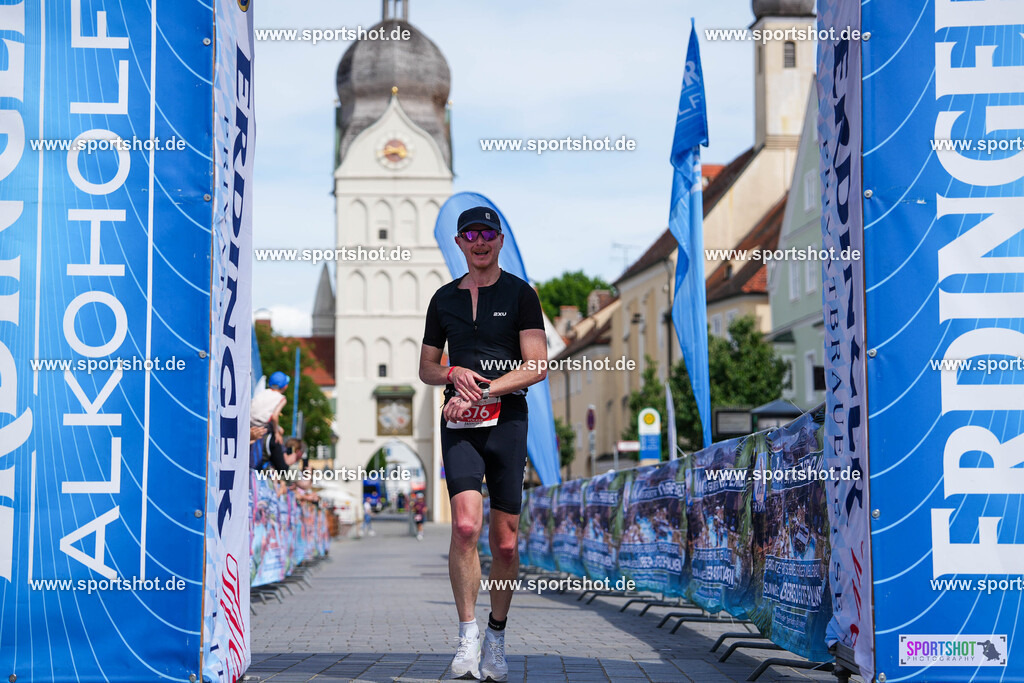 DSC05369 | Stadttriathlon Erding 2025. #yourpictrs #sportshot_your_pictrs @Sportshotphotography #stadttriathlonerding Copyright: www.sportshot.de