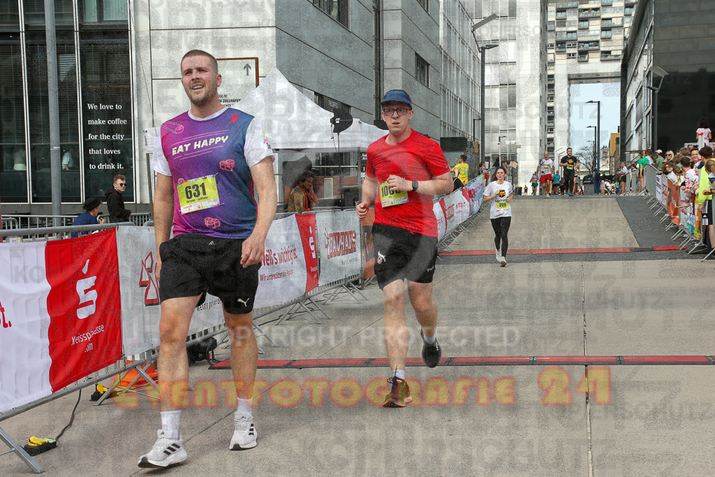 250920_1328_EX1_4865 | Sportfotografie im Rhein-Sieg Kreis, Köln, Bonn, NRW, Rheinland Pfalz, Hessen, etc. Unser Tätigkeitsfeld umfasst den Laufsport vom Volkslauf über den Marathon, Duathlon, Triathon bis zum Ultralauf wie Kölnpfad Ultra oder Schindertrail.