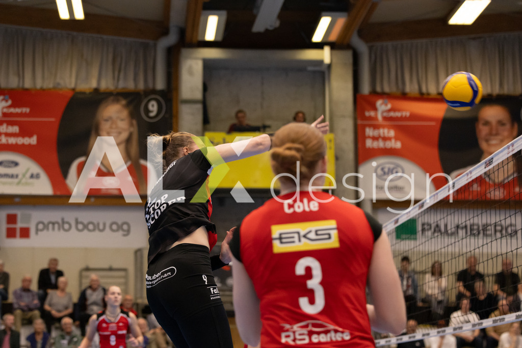 Volleyball I Frauen I Saison 2025-2026 I Volleyball NLA | Women I 1/2 Finals I  VC Kanti Schaffhausen - Sm'Aesch Pfeffingen I 07.03.2026 | 9 Jordan Lockwood (USA) (VC Kanti Schaffhausen) – Diagonal - Realisiert mit Pictrs.com