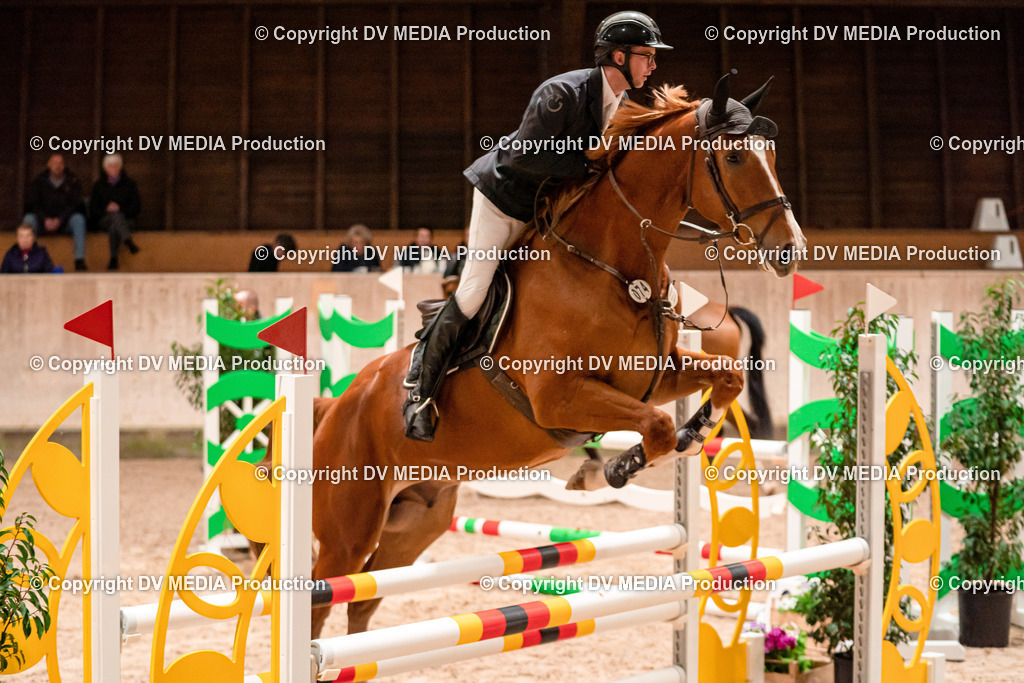 Springen Tag 1-225 | dv-media-shop - Realisiert mit Pictrs.com