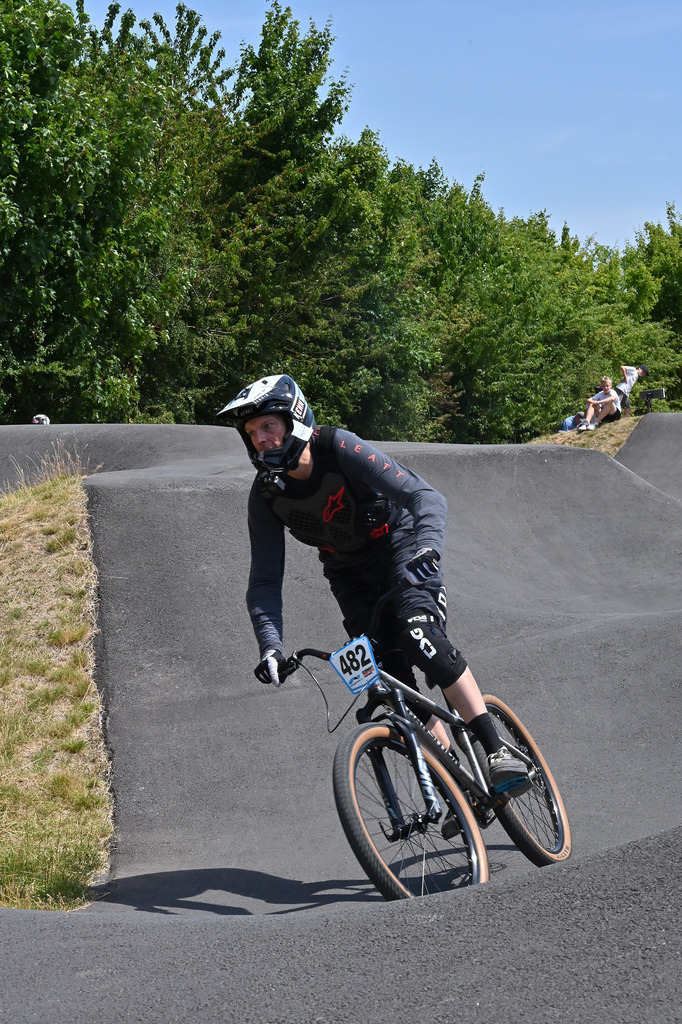 DSC_6755-cam-florian | German Pumptrack Series - Realisiert mit Pictrs.com