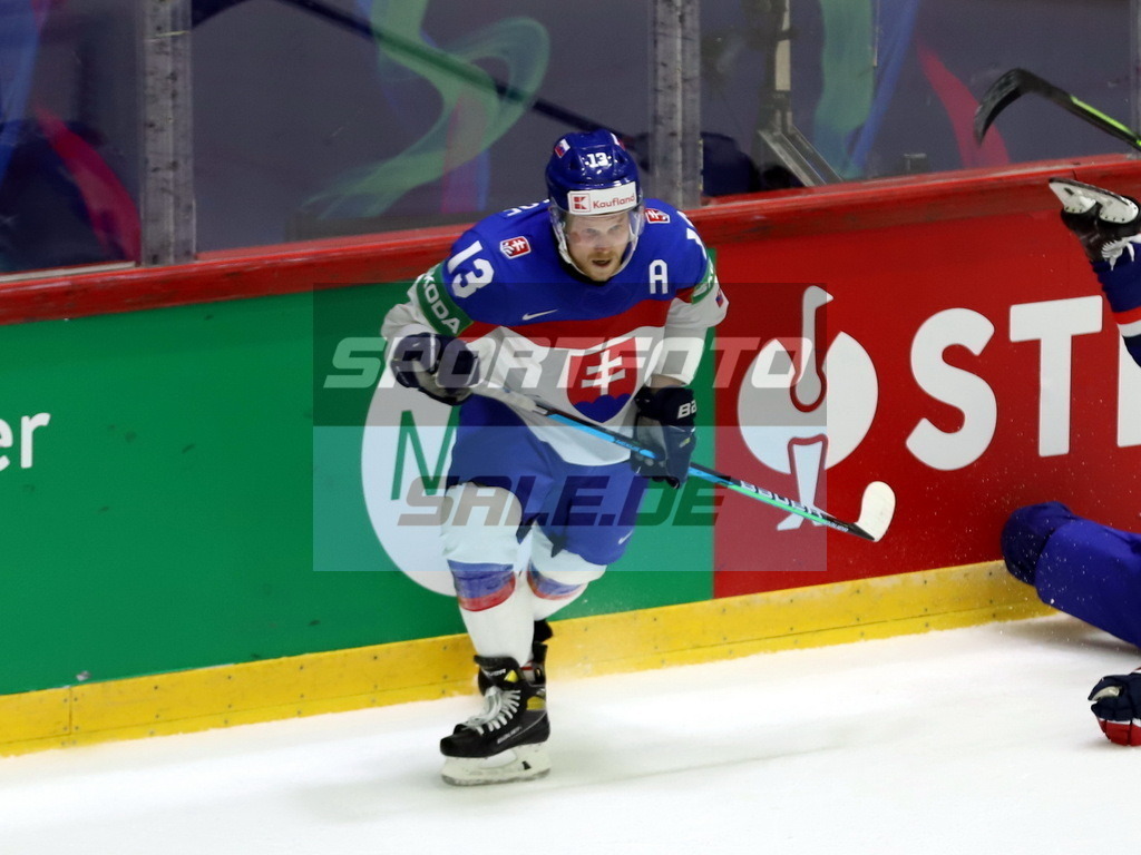 Michal Kristof - SVK | Michal Kristof - SVK - Realisiert mit Pictrs.com