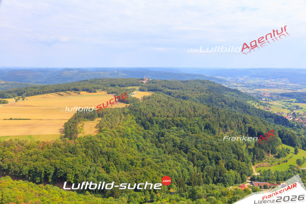 Die Luftaufnahme der Stadt Ebermannstadt wurde vom UL-Flugzeug heraus erstellt ( keine Drohne )- hohe Auflösung für beste Qualität