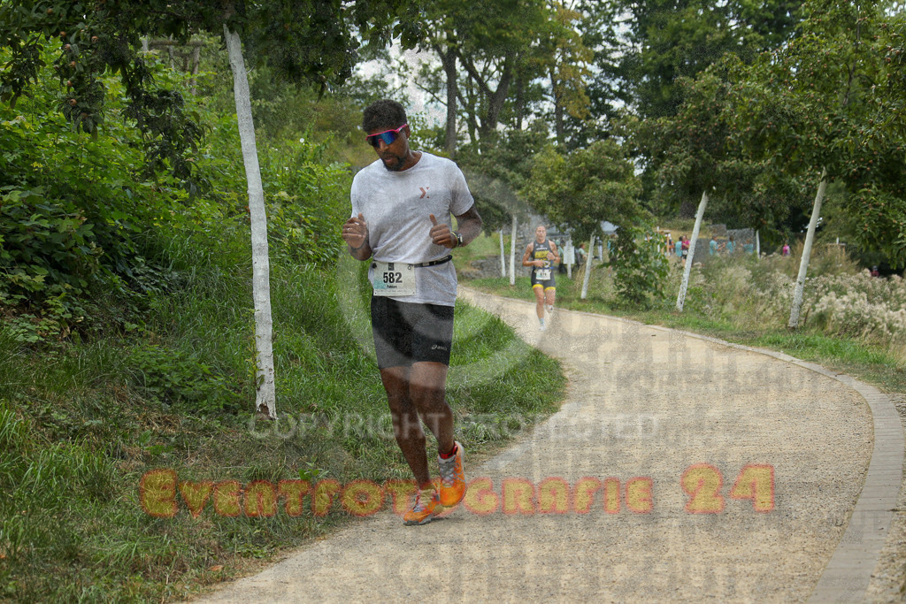 250824_1426_EX1_6236 | Sportfotografie im Rhein-Sieg Kreis, Köln, Bonn, NRW, Rheinland Pfalz, Hessen, etc. Unser Tätigkeitsfeld umfasst den Laufsport vom Volkslauf über den Marathon, Duathlon, Triathon bis zum Ultralauf wie Kölnpfad Ultra oder Schindertrail.