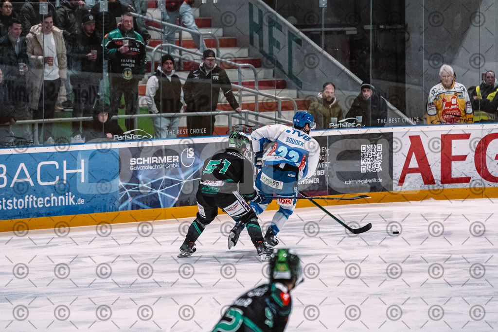 Alligators_vs_Riessersee_03_02_2026-09 | Höchstadt Alligators Fotogalerie: Eishockey-Action aus Franken. Professionelle Spielfotos, Portraits & Stadionbilder zum Download. Jetzt entdecken! - Realisiert mit Pictrs.com