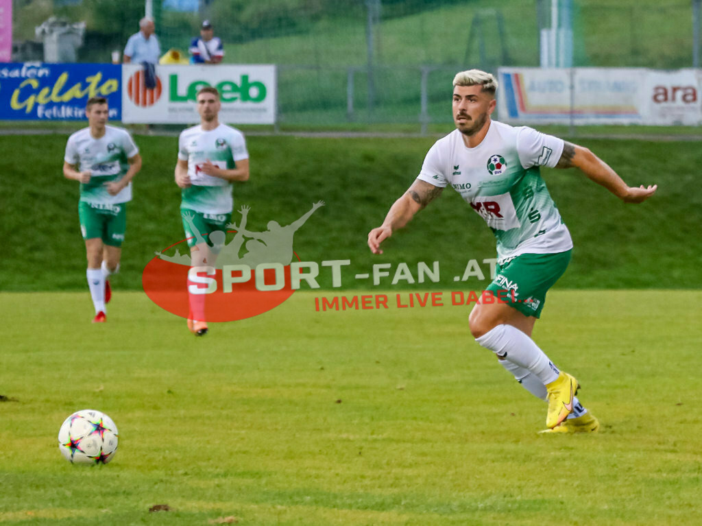 SV Feldkirchen - SC Launsdorf 2-1, Unterliga Ost | Raphael Regenfelder (SV Feldkirchen #23) SV Feldkirchen - SC Launsdorf 2-1 am 23.08.2023 in Feldkirchen
(Modehaus NIMO Arena), Austria, (Photo by Ernst Krawagner sport-fan.at) - Realisiert mit Pictrs.com