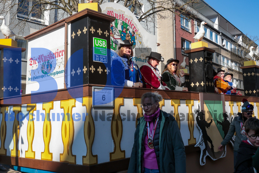 JEM_WATKAR20250302-7 | bond - Realisiert mit Pictrs.com