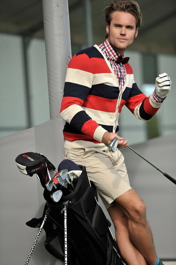 Arkadius_Fashion_075 | Mein Name ist Arkadius. Ich fotografiere Ihre Hochzeit in Frankfurt und im Umkreis von 200 km. Als Fotograf bin ich noch bekannt im Bereich Business- und Modefotografie.