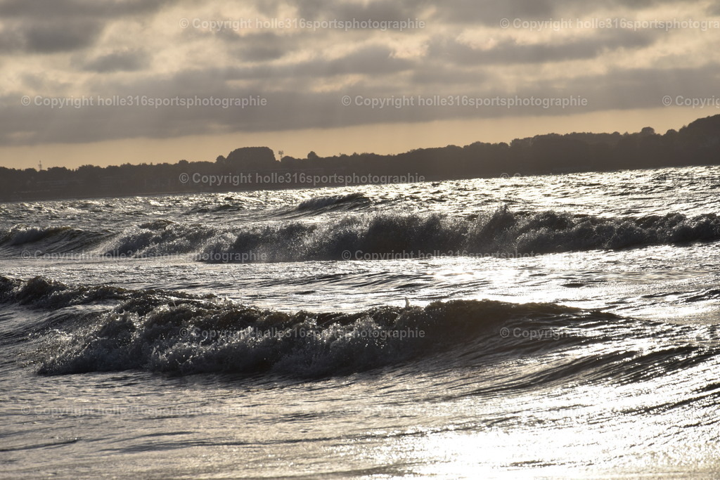 DSC_0110 | Sportfotografie , Motorsport, Motoross, Reitsport, Mointainbike, Enduro,
Landschaft , Outdoor, Eventfotografie, Landschaft, Bilder online bestellen - Realisiert mit Pictrs.com