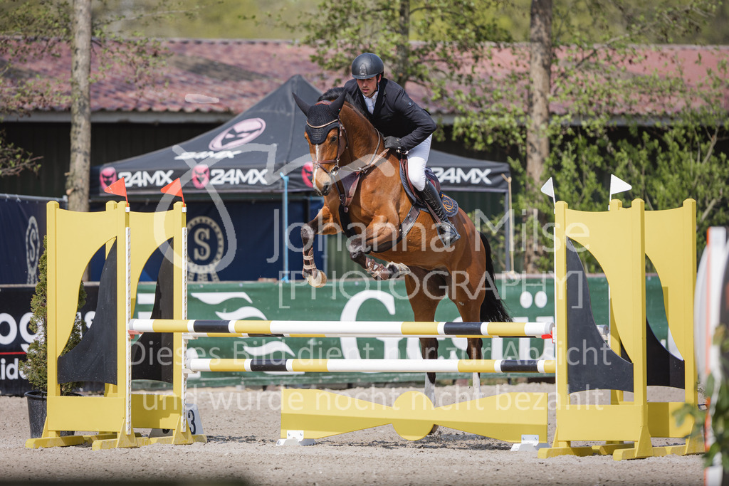 220426_Mühlen_SprPfA2-222 | Late Entry Mühlen
26.04.2022
02 Springpferde-A** 4-6j