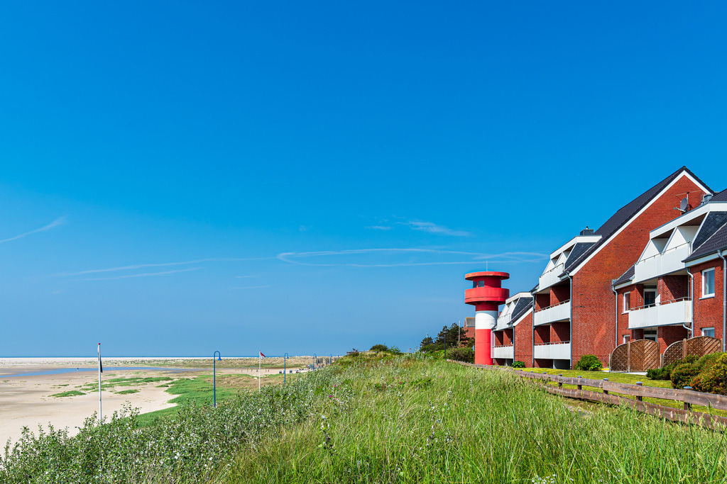 Strand und Promenade in Wittdün auf der Insel Amrum | Strand und Promenade in Wittdün auf der Insel Amrum.