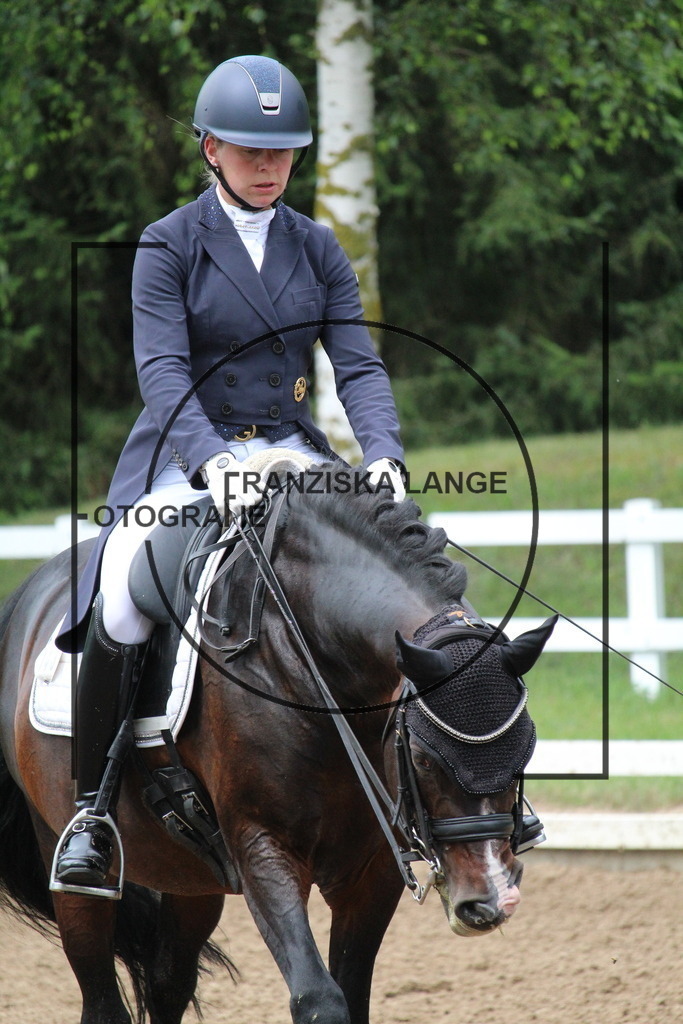 IMG_8462 | franziskalange - Realisiert mit Pictrs.com