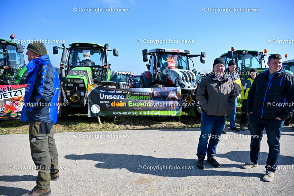 Bauernprotest_ Poendorf_ Lasco_ 08.03.2024-11 | 08.03.2024, Poendorf, AUT, Bauernprotest, im Bild Bauernprotest, Bauern, Landwirte, Traktoren, Fa. Lasco, Demo, Kundgebung