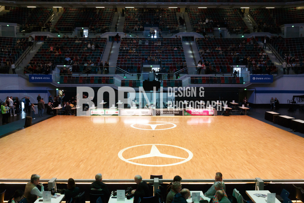 DM Formationen | Bremen - 15.11.2025: DM Formationen in Bremen (ÖVB Arena), Germany. Photo by: BobNL design &amp; photography - Realisiert mit Pictrs.com