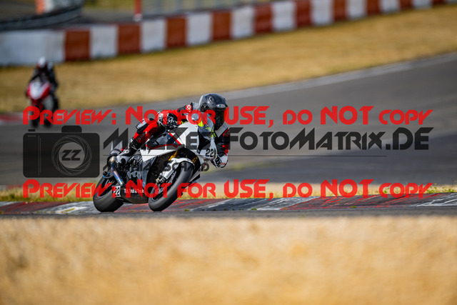 MaZZes_FotoMatrix_230719_8801 | ROT