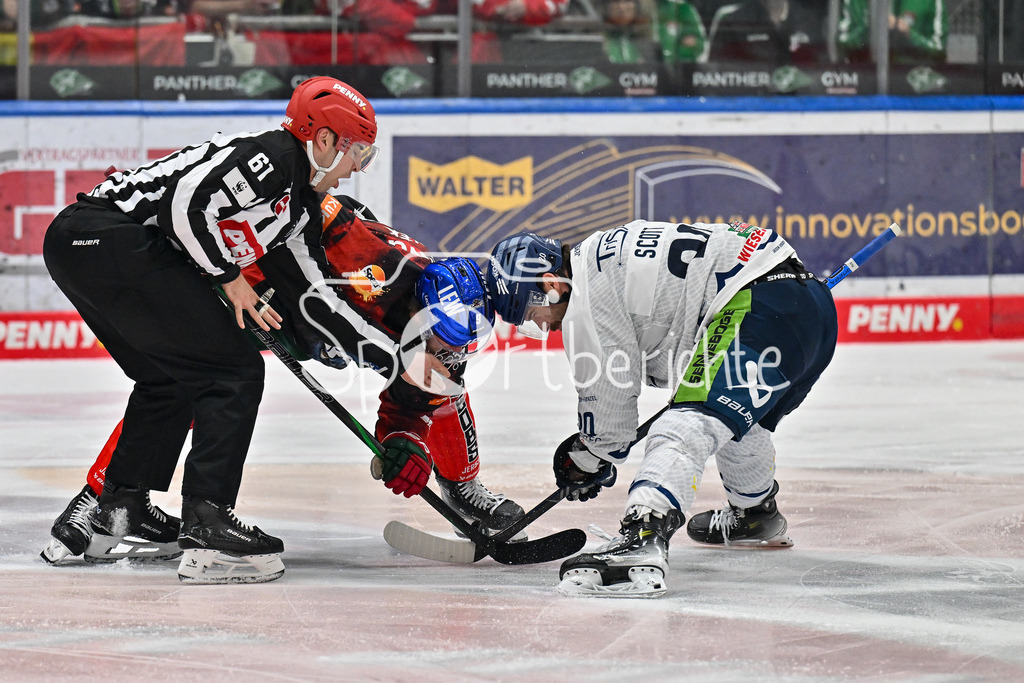 Augsburger Panther - Straubing Tigers | v. l. Linienrichter Markus MERK, Justin VOLEK (Augsburger Panther #9) und Justin SCOTT (Straubing Tigers #20) / Bully / DEL: Augsburger Panther - Straubing Tigers, Curt Frenzel Stadion am 29.11.2024