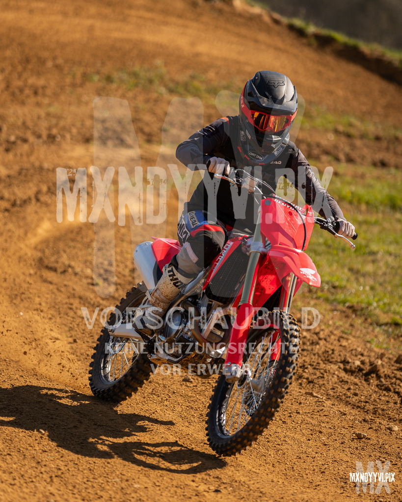 866A3236 | mxndyyvipix