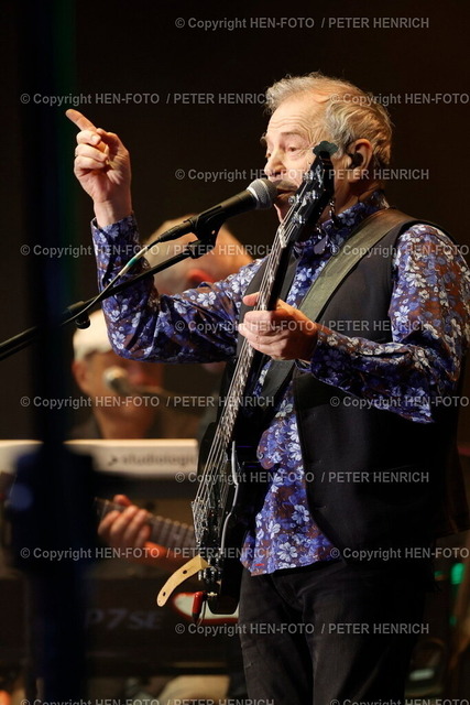 20240516-_11A3820-schlossgrabenfest-HEN-FOTO | 16.05.2024 Schloßgrabenfest 2024 SGF2024 mit Openair Musik Festival vom 16.5. - 19.5.2024. Live Musik auf 3 Bühnen und einem Club-Area. Innenstadtfest Schlossgrabenfest rund um das Residenzschloß SPIDER MURPHY GANG auf Merck-Bühne (Foto: Peter Henrich) - Realisiert mit Pictrs.com