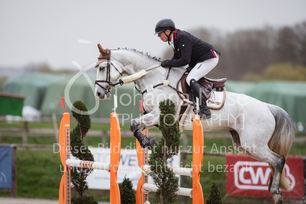 240330_Fruehlingsfest_Stil-M-935 | Deine schönsten Turniermomente als professionelle Fotos! Entdecke hochwertige Pferdesport-Fotografie im Online-Shop. Jetzt Fotos finden & bestellen!