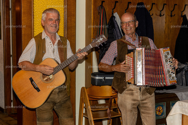 Delegation aus Bamberg beim Gasthaus Wadl | Bildershop von pixelworld.at - Realisiert mit Pictrs.com