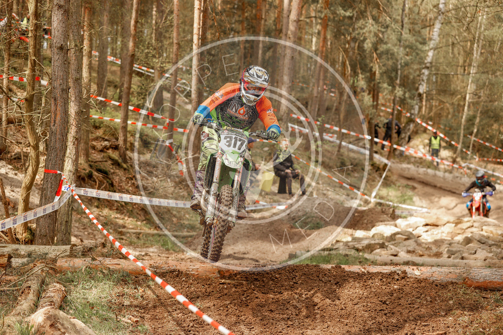 4TaktLauf1-526 | koppe-media - Realisiert mit Pictrs.com