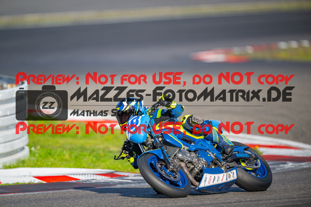 MaZZes-Fotomatrix-20260904-629187 | TWIN