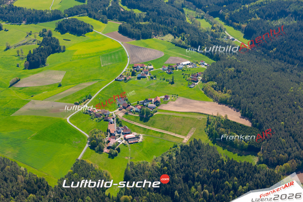 Die Luftbildaufnahme Horlachen -  wurde 2019 mittels Flugzeug (keine Drohne) erstellt. Perfekte Schärfe und Druck- Ergebnisse- Garantiert!