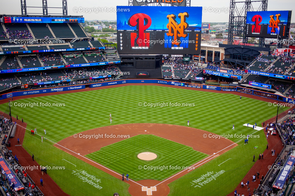 Vereinigte Staaten von Amerika_ USA_ New York City_ NYC_ 20.05.2024-13 | 20.05.2024, Vereinigte Staaten von Amerika, USA, New York City, NYC im Bild diverse Stadtansichten New York City, Wolkenkratzer, Essen, U-Bahn, Menschen, Stadion, Baseball, Yankees, Mets, Manhatten, East River, Trump, Macy, Verkehr, AutosNew York City ist eine Weltstadt an der Ostkueste der Vereinigten Staaten. Sie liegt im Bundesstaat New York und ist mit rund 8,8 Millionen Einwohnern die bevoelkerungsreichste Stadt des Landes.Quelle: Wikipedia