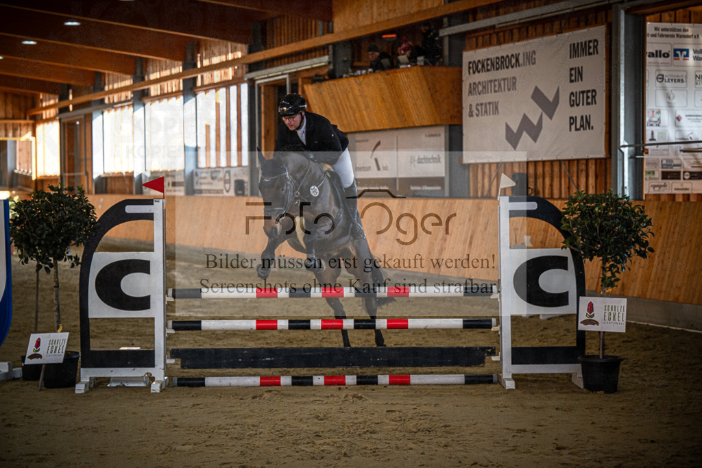 DOS_0637 | Entdecke hochwertige Reitturnierfotos von Foto Oger. Professionell, emotional und authentisch – jetzt Lieblingsmomente im Shop bestellen.Deutschlandweite Turnierfotografie. - Realisiert mit Pictrs.com