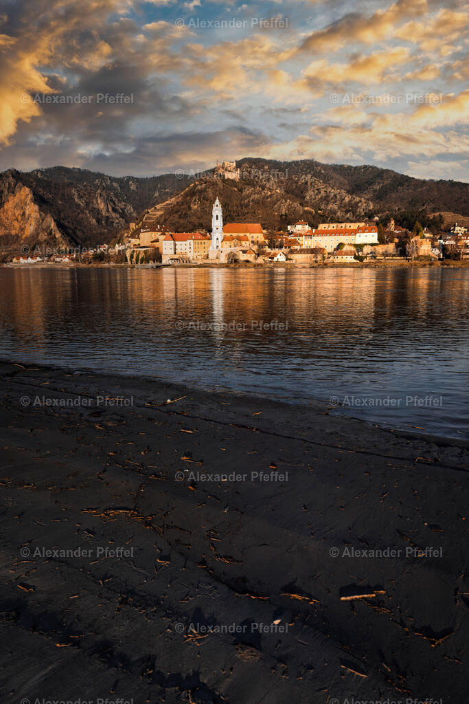 foto_c_pfeffel-partner-0148-R52_1230-Bearbeitet | alexander-pfeffel - Realisiert mit Pictrs.com