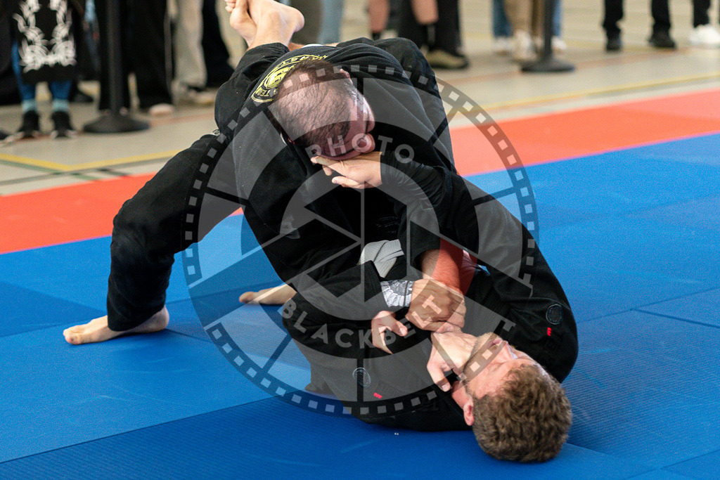 20250510PBB1041 | Athletes compete during the JJLG Berlin Open Jiu-Jitsu Championship on May 10, 2025 in Berlin, Germany. © Chiara Dazi / photoblackbelt