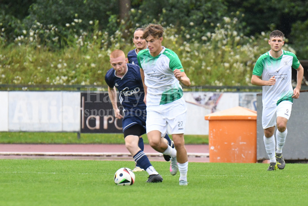 SpVgg GW Deggendorf : FC Obernzell-Erlau | Felix Rem (SpVgg GW Deggendorf #27) eigene Jugend - Realisiert mit Pictrs.com