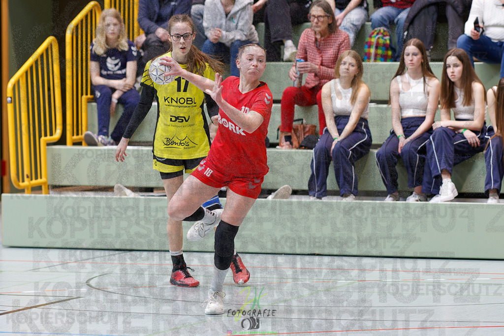 Hessenmeisterschaft wJC - Finale; HSG Kleenheim - HSG Weiterstadt/ Braunsh.Worf. | Hessenmeisterschaft wJC - Finale; HSG Kleenheim - HSG Weiterstadt/ Braunsh.Worf. am 22.03.2025 in Biedenkopf (Sporthalle Lahntalschule)Photo © 2025 - Jörg Heinrich - Realisiert mit Pictrs.com