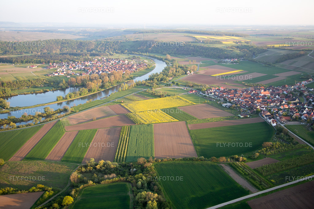Luftbild: Fluß- Uferbereichen des Main im Ortsteil Untereisenheim in Eisenheim im Bundesland Bayern in Deutschland. Foto: IMG_087873.jpg vom 05.05.2016 durch Werner Riehm/FLY-FOTO.de