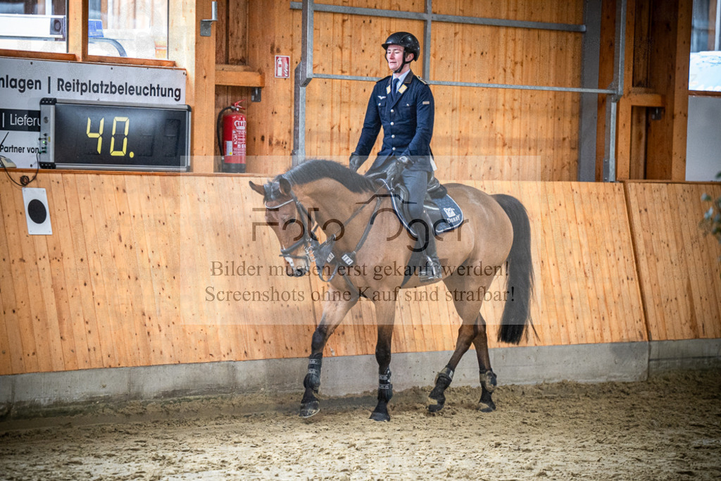 DOS_1255 | Entdecke hochwertige Reitturnierfotos von Foto Oger. Professionell, emotional und authentisch – jetzt Lieblingsmomente im Shop bestellen.Deutschlandweite Turnierfotografie. - Realisiert mit Pictrs.com