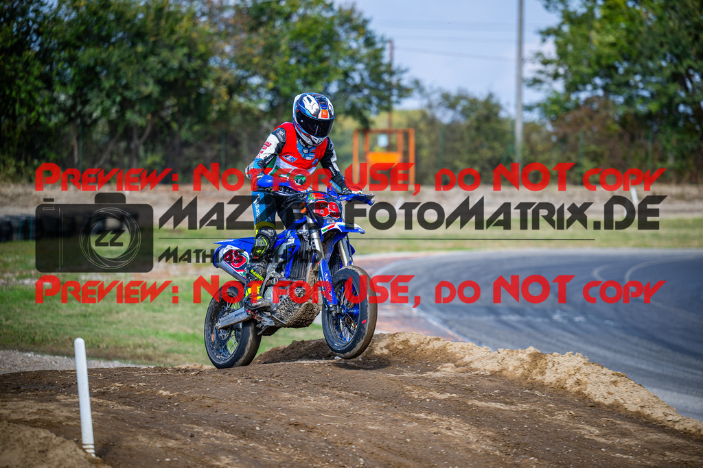 MaZZes_FotoMatrix_231014_2432 | S2