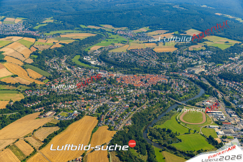 Stadt Melsungen von Oben- Die Luftaufnahme wurde 2025 vom UL-Flugzeug heraus erstellt ( keine Drohnenaufnahme ) - Hochauflösende Luftaufnahme - für Wandbilder und großformatige Ausdrucke geeignet. Das besondere Geschenk!Hier alle&nbsp;Infos zur Lizenzierung der LuftaufnahmeWir fliegen auch dieses Jahr wieder in Ihre Region um Luftbilder zu erstellen.- Luftbild anfragen