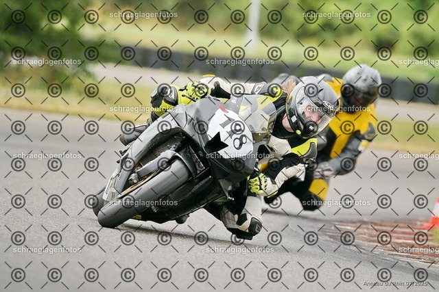 25bt05-0208 | markuskiefer.com - Realisiert mit Pictrs.com