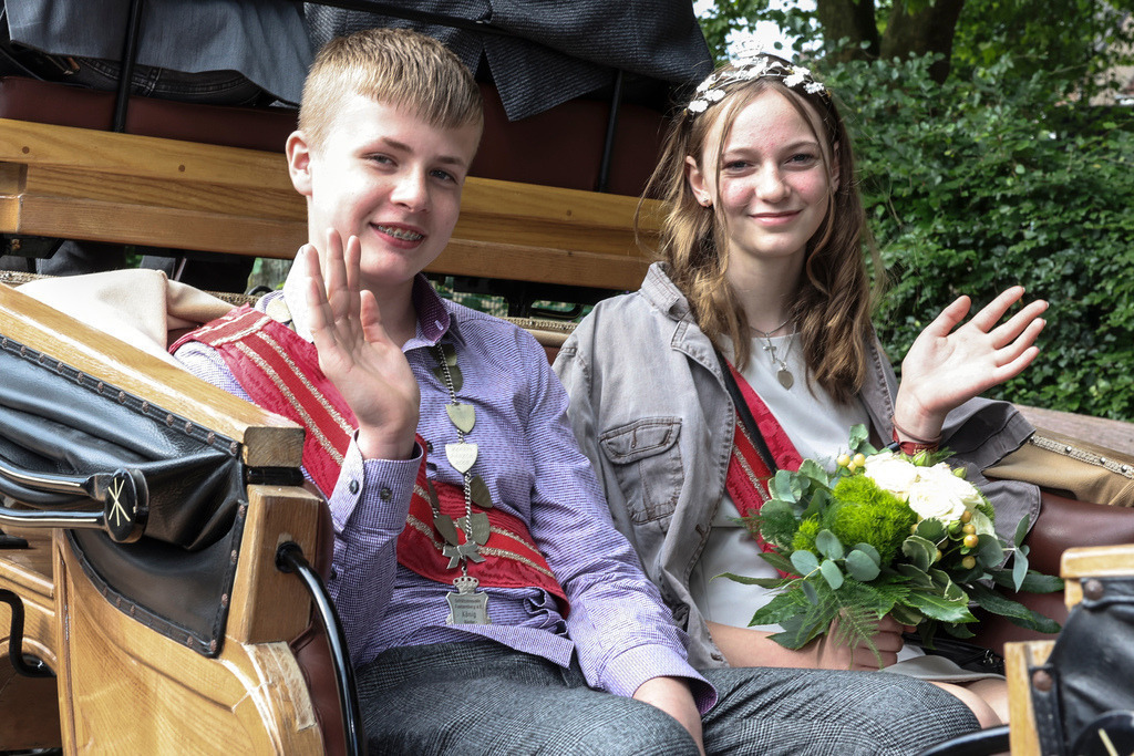 top-top.de 240602-060 | Foto, Video, Fotografie, Videografie, Fotobox, DJ, Discjockey, Musik, Musikbox, Veranstaltung, Photobooth, Amazon, Ebay, Buchtipp, Bestseller, Autor, Verlag, Buch, Wesel, Hamminkeln, NRW, Dinslaken, Rees, Drohne, Hochzeit, Party, Fotobox, Wesel, Fotograf