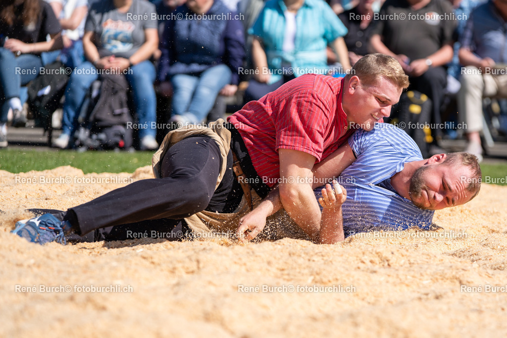 BUR00276 | René Burch leidenschaftlicher Fotograf aus Kerns in Obwalden.  Hier finden sie Sport, Landschaft und Natur Fotografie.
 - Realisiert mit Pictrs.com