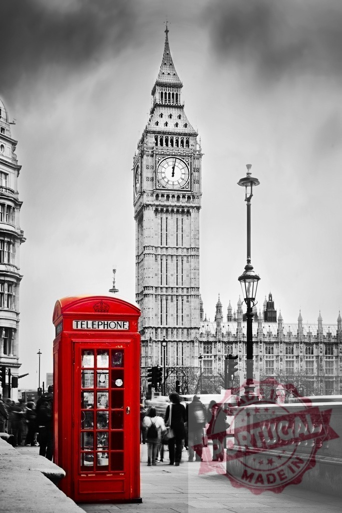 Red telephone box with Big Ben in London | Iconic red telephone booth standing prominently against Big Ben and Houses of Parliament - Realisiert mit Pictrs.com