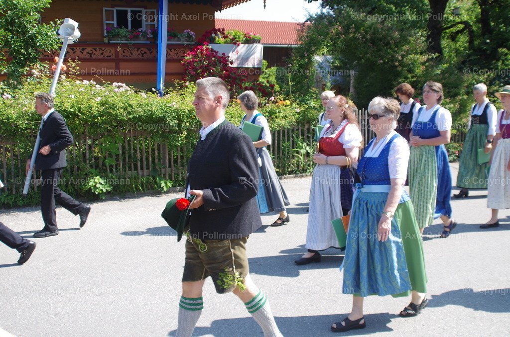IMGP4288 | fotografiert von Axel PollmannLeonhardi Wallfahrt Benediktbeuern und Murnau, Fronleichnam, Fasching, Landschaft im Loisachtal und Benediktbeuern  - Realisiert mit Pictrs.com