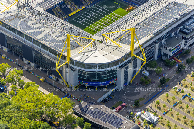 Dortmund240700114 | Luftbild, Signal Iduna Park, auch Westfalenstadion, Bundesligastadion des BVB 09 Borussia Dortmund, ein Spielort der UEFA Euro 2024, Westfalenhalle, Dortmund, Ruhrgebiet, Nordrhein-Westfalen, Deutschland