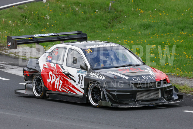 Rechberg Hill Climb 2025 – FIA European Hill Climb Championship | Rechberg Hill Climb 2025, part of the FIA European Hill Climb Championship. High-speed racing action, mountain scenery, atmosphere and pure motorsport passion captured in detail. The image shows Domagoj Perekovic (CRO) Mitsubishi Lancer Evo 9.          