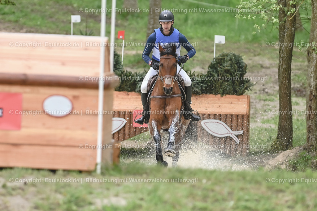 20230513_CCI4_Gelände_0421 | equistock