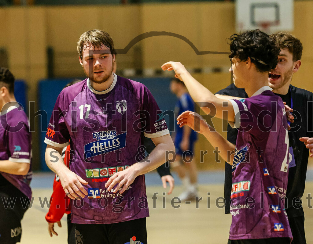 2024-02-24_037_SpVgg_Altenerding_gegen_SSG_Metten | Erding, Deutschland, 24.02.2024:
Handball, Bezirksoberliga Männer 2023 / 2024, 16. Spieltag, SpVgg Altenerding gegen SSG Metten, Endergebnis: 29:24

Niklas Fleps (SpVgg Altenerding, #17)

Foto: Christian Riedel / fotografie-riedel.net