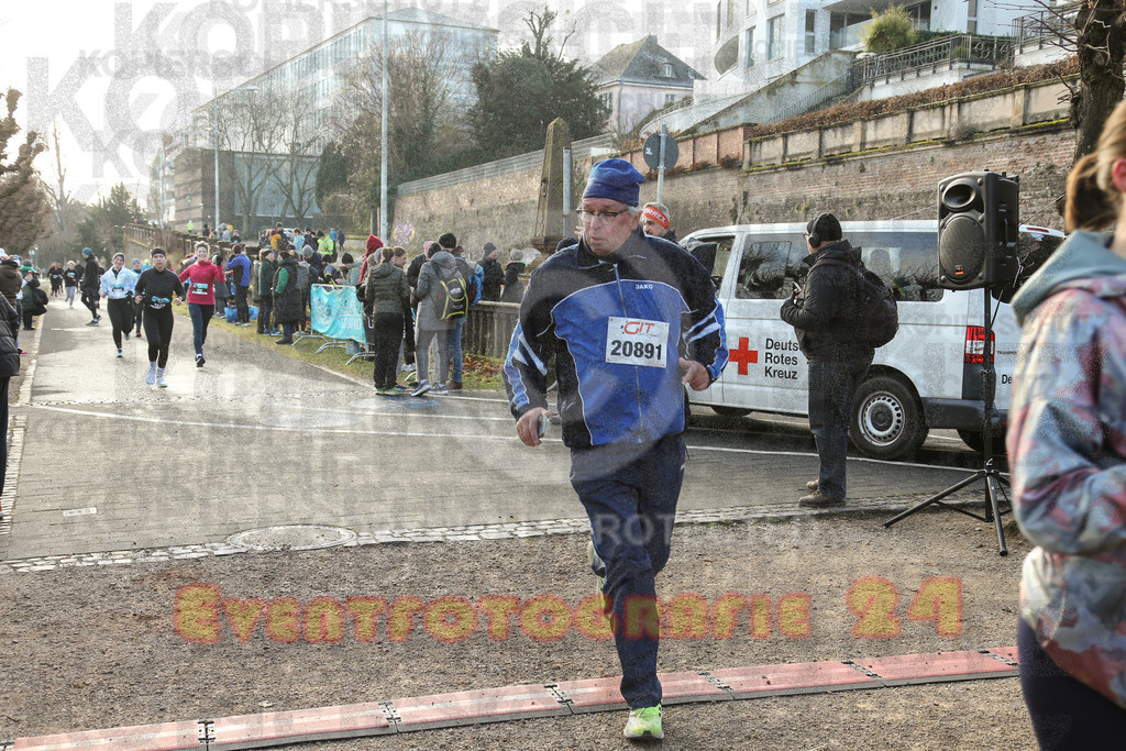 241231_1039_EX1_1633 | Sportfotografie im Rhein-Sieg Kreis, Köln, Bonn, NRW, Rheinland Pfalz, Hessen, etc. Unser Tätigkeitsfeld umfasst den Laufsport vom Volkslauf über den Marathon, Duathlon, Triathon bis zum Ultralauf wie Kölnpfad Ultra oder Schindertrail.