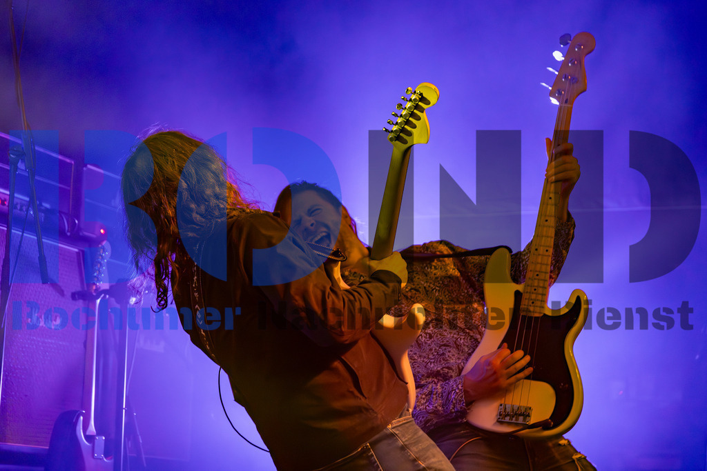 SES_NURPUR20250102-40 | bond - Realisiert mit Pictrs.com